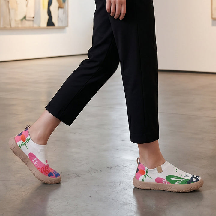 Avery | Lightweight Fashion Walking Shoes