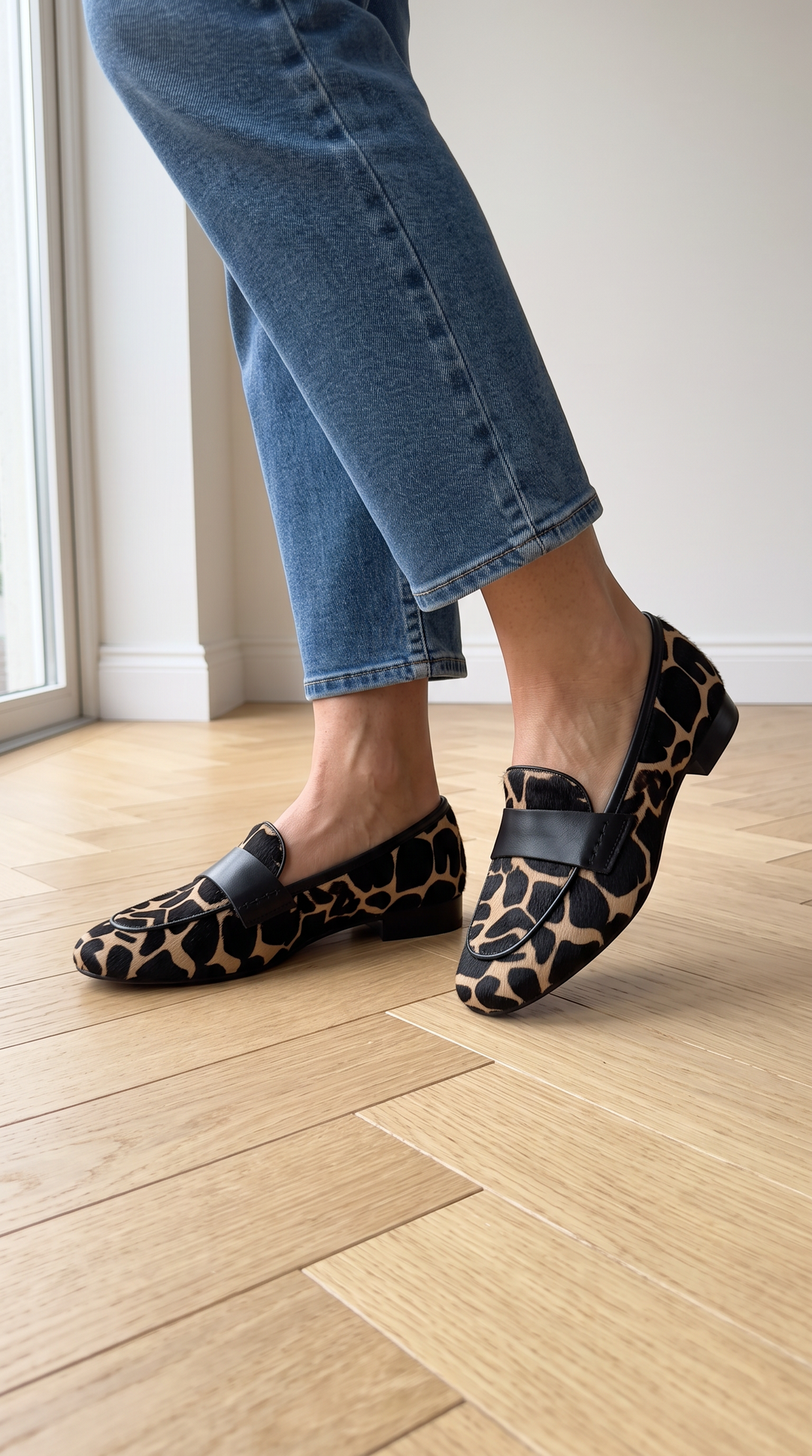 Giulia Moccasin | Apricot Giraffe