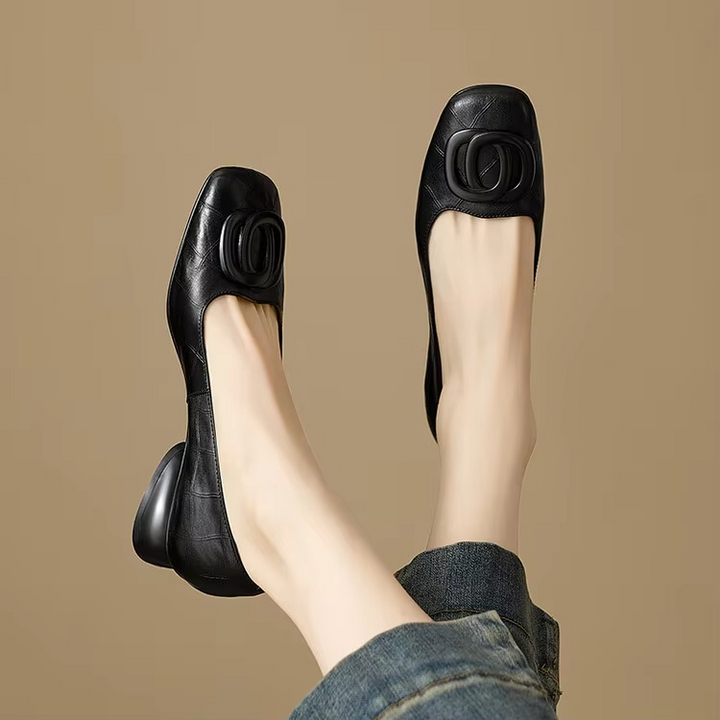 Janela | Elegant Leather Flats
