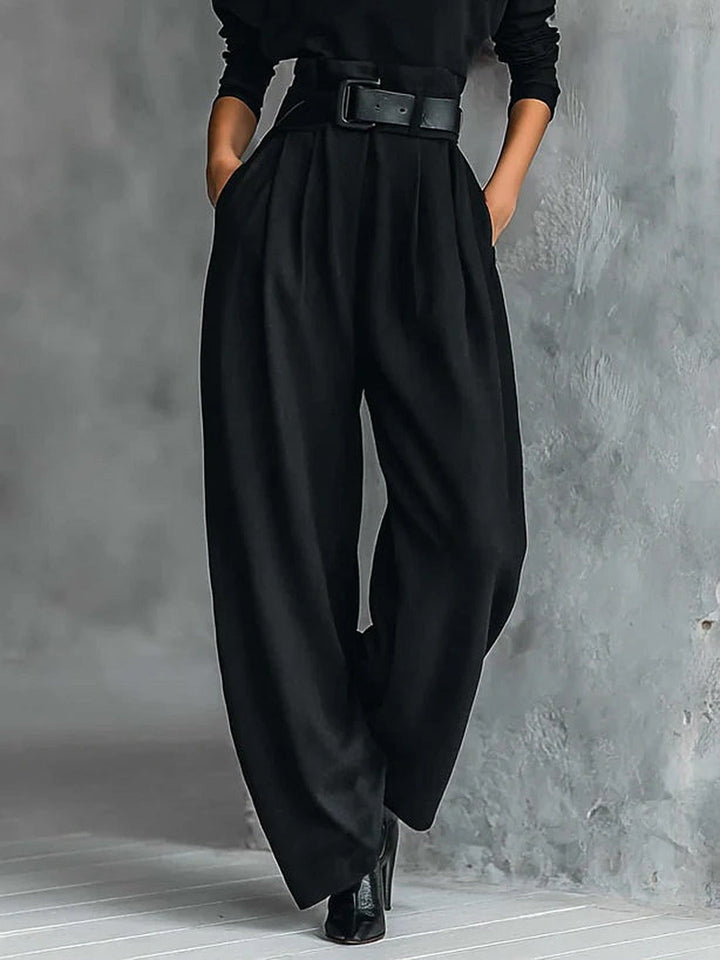 Jolanda | Turtleneck & Belted Pants Set