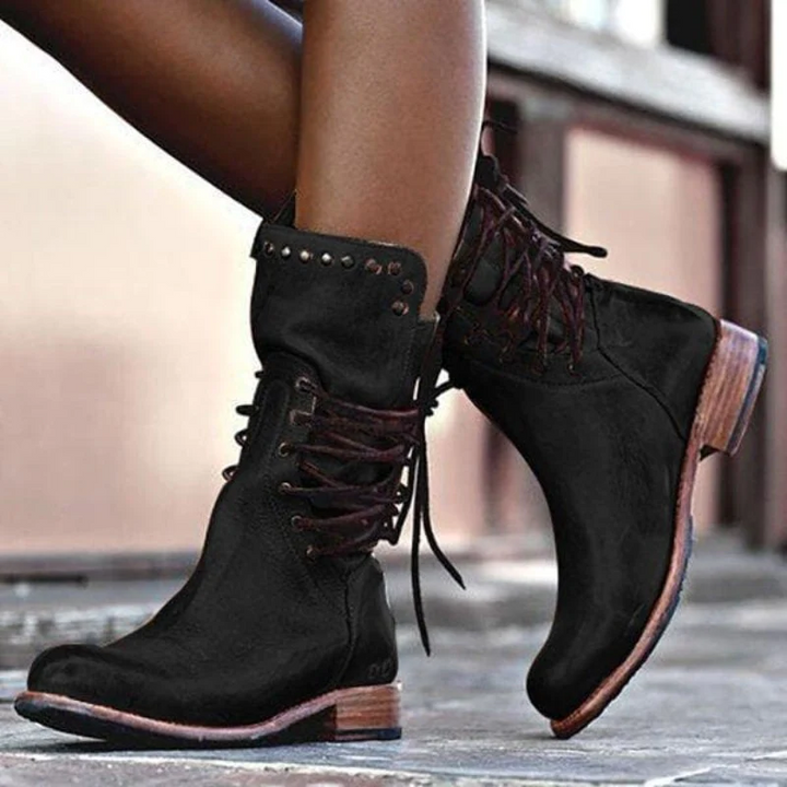 Juriz | Elegant Boots with Stability Heel
