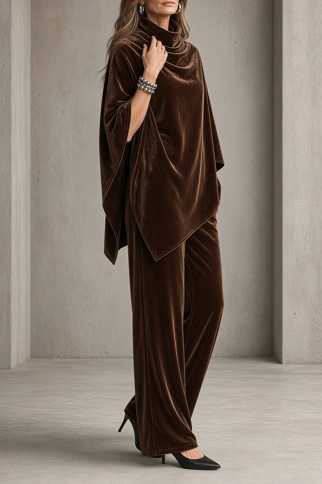 Monica | Velvet Poncho Set