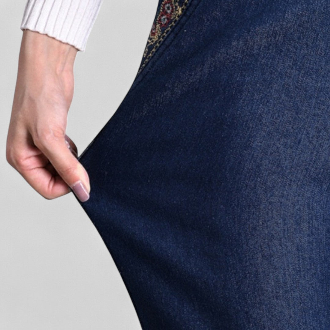 Nerisa | Jeans with Side Pockets and Elastic Waist