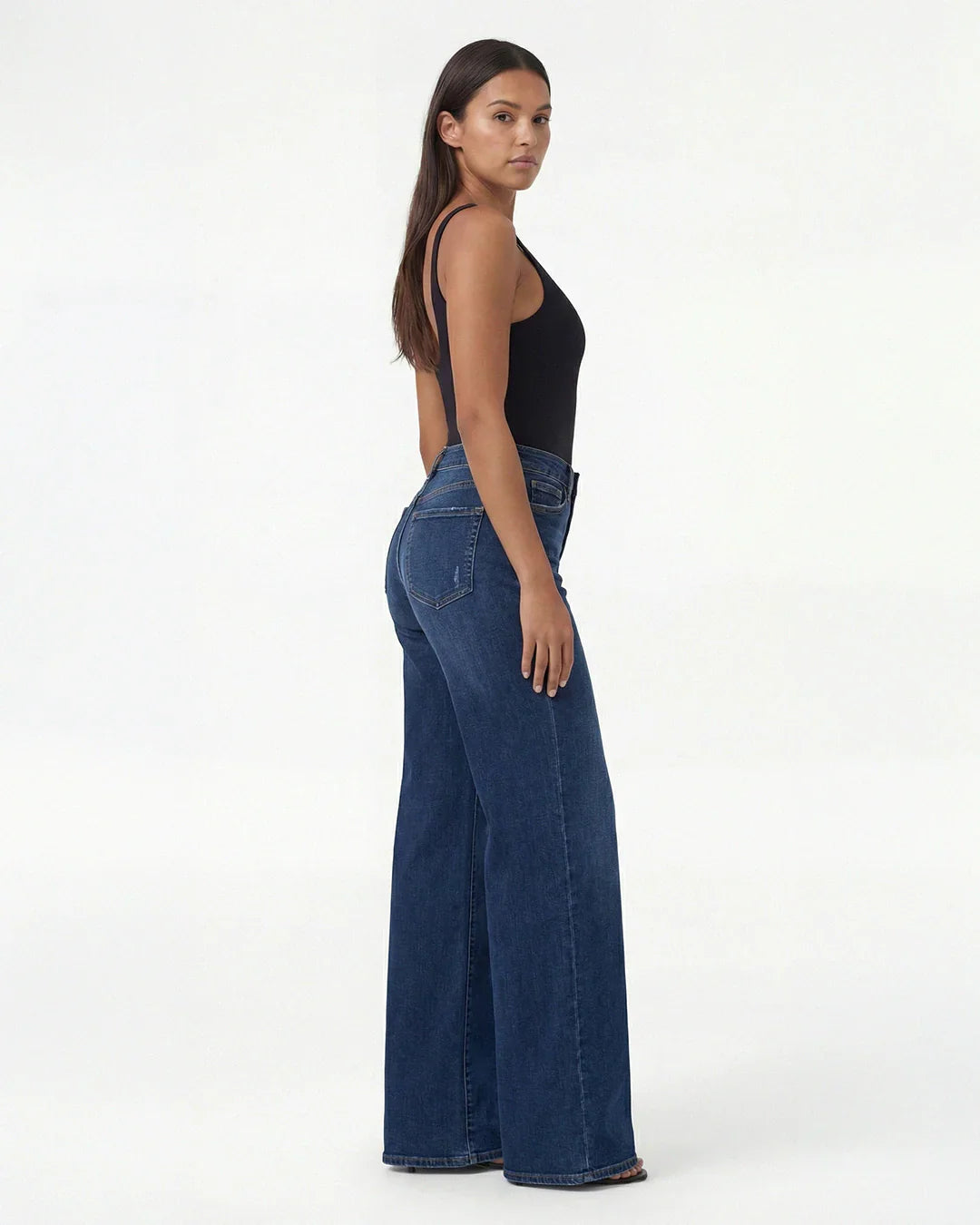 Remerie | Mid Rise BBL Wide Leg Jeans
