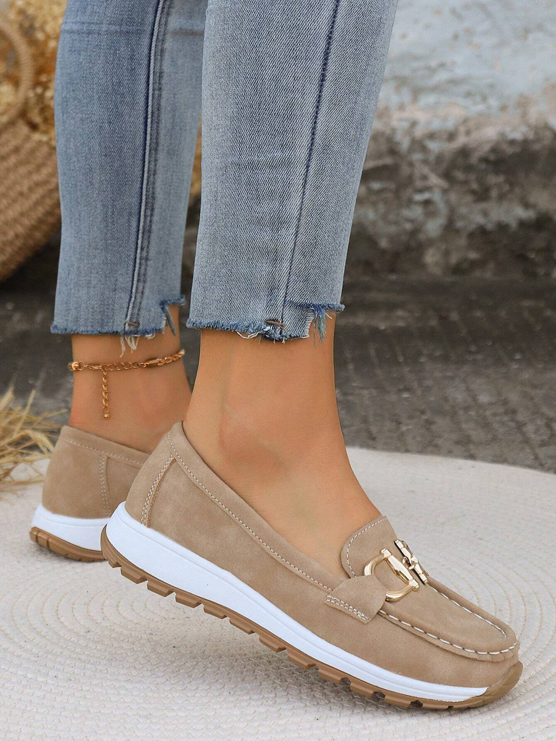 Scarlett | Chic Buckle Loafers