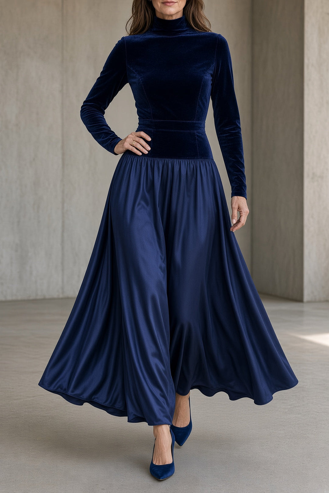 Vivien | High-Neck Velvet Maxi Dress